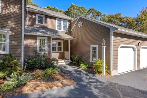 108 Laurelwood Dr 108 Hopedale MA 01747