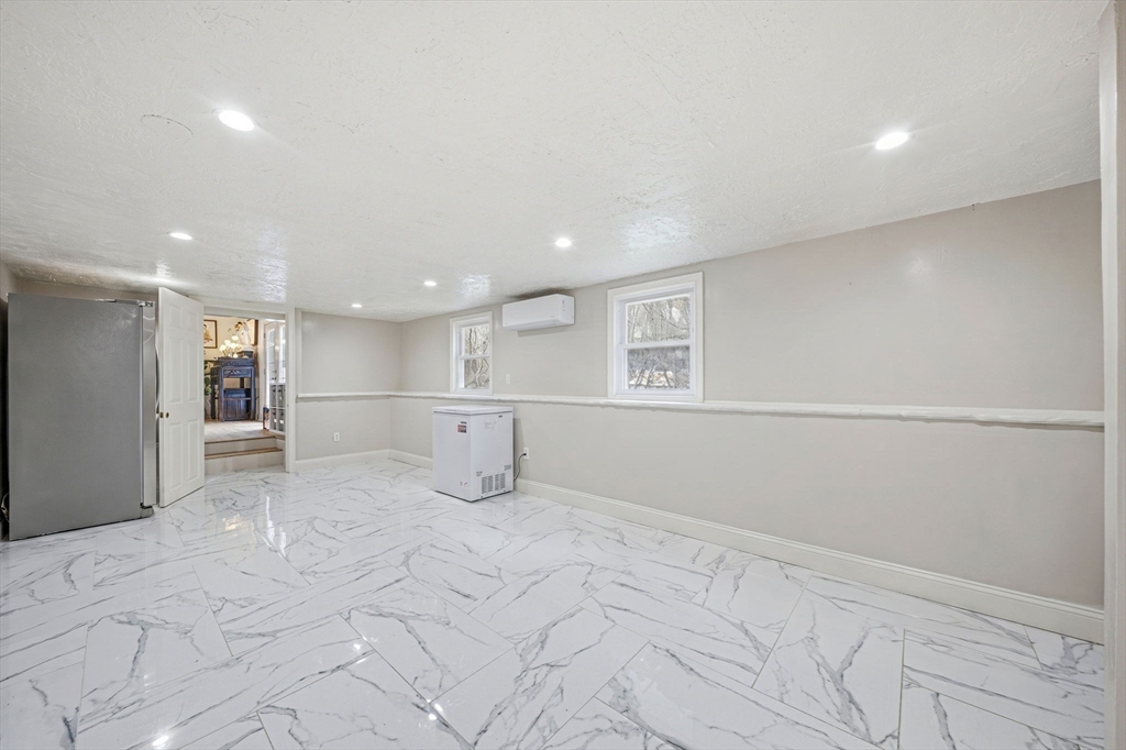 14 Lewis Rd, Randolph, MA Photo #36