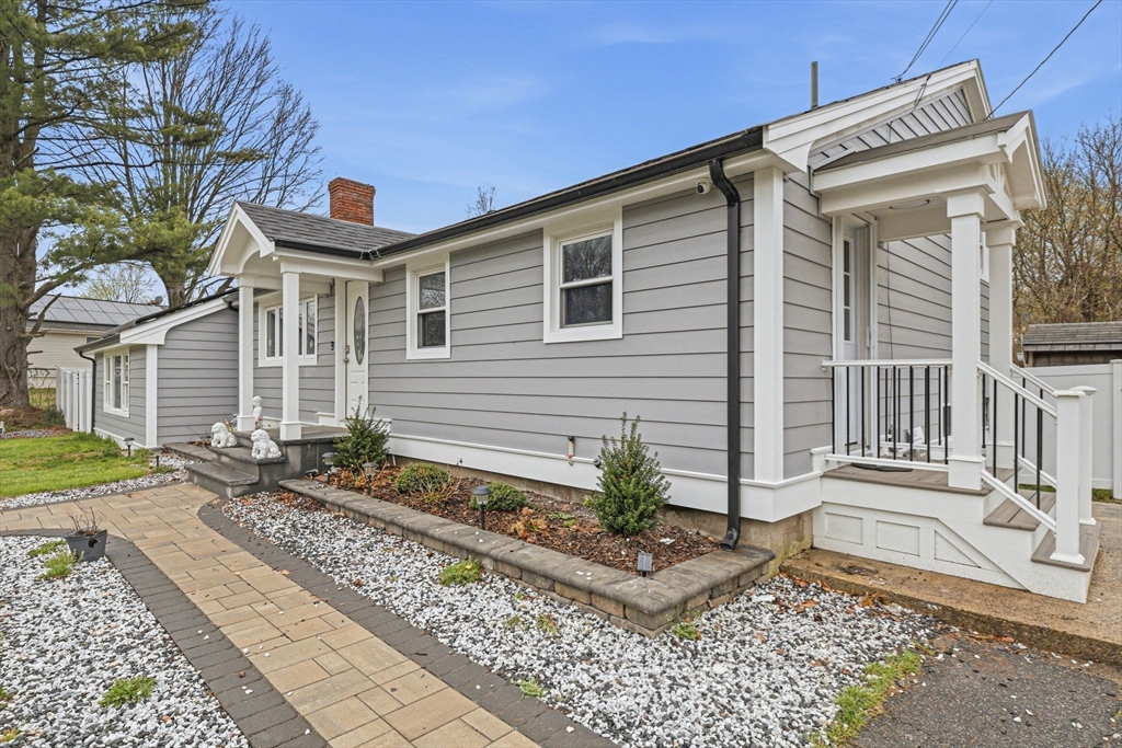14 Lewis Rd, Randolph, MA Photo #9