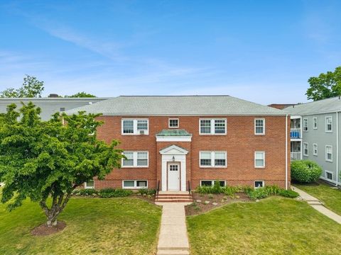 Photo of 180 South Main Street #12, Attleboro, MA 02703 (MLS # 73523425)