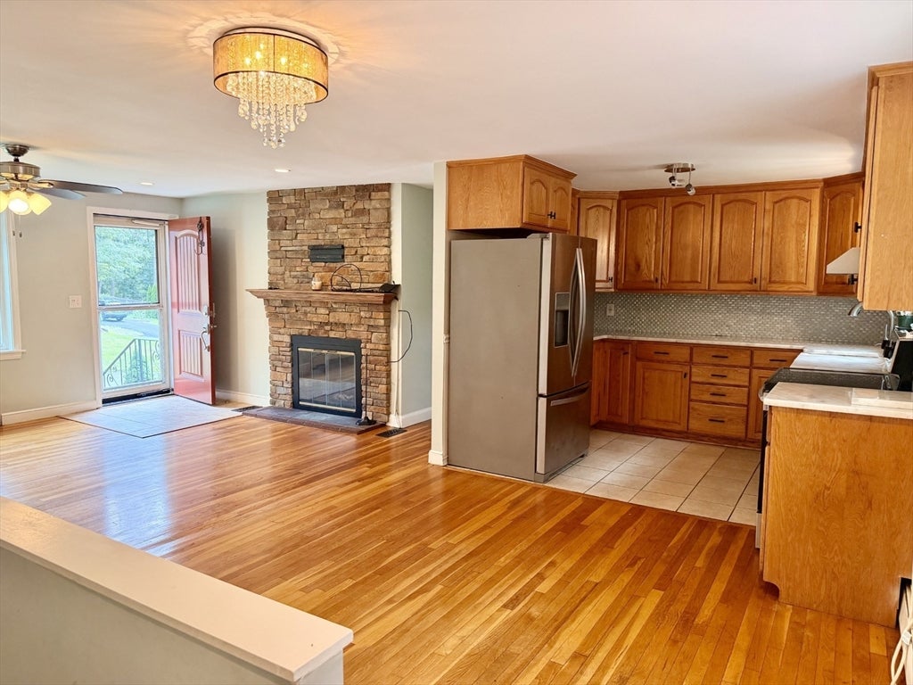 57 Laurel Ln, Bellingham, MA Photo #10