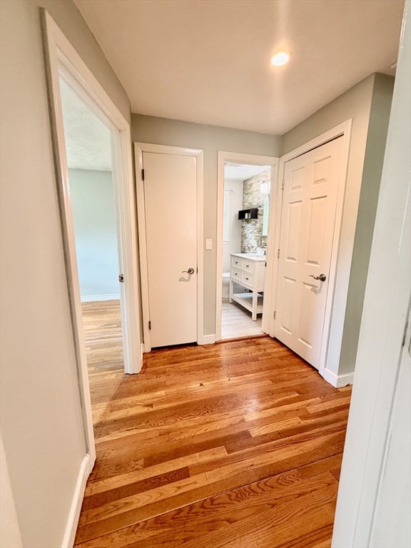 57 Laurel Ln, Bellingham, MA Photo #11