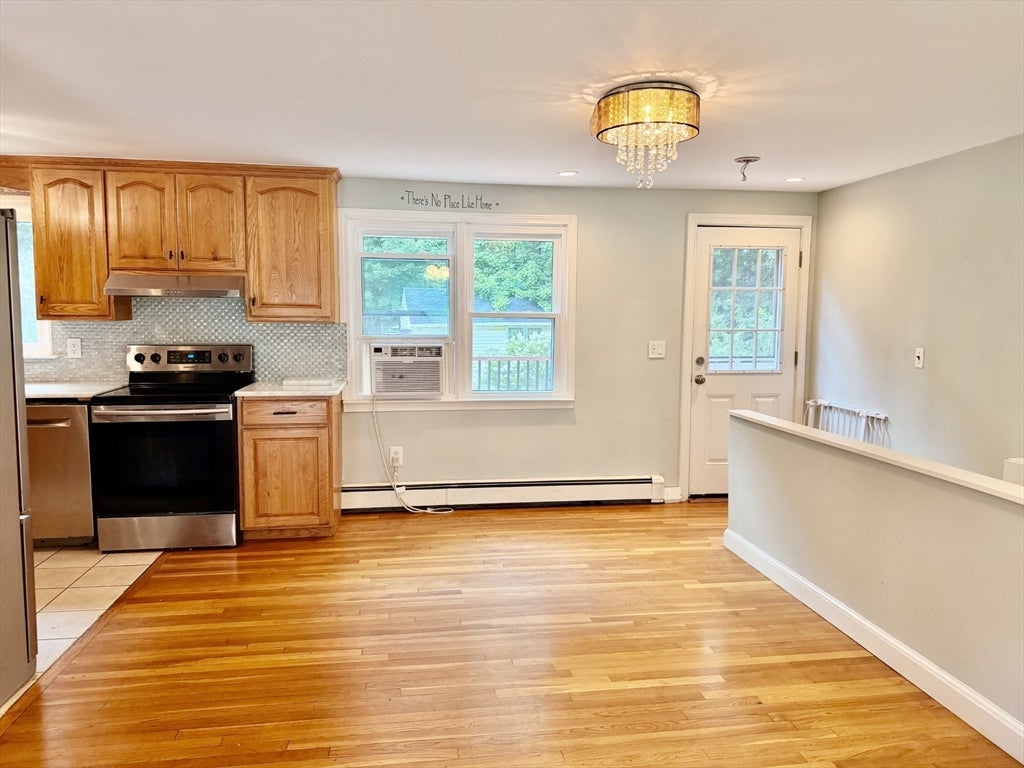57 Laurel Ln, Bellingham, MA Photo #15