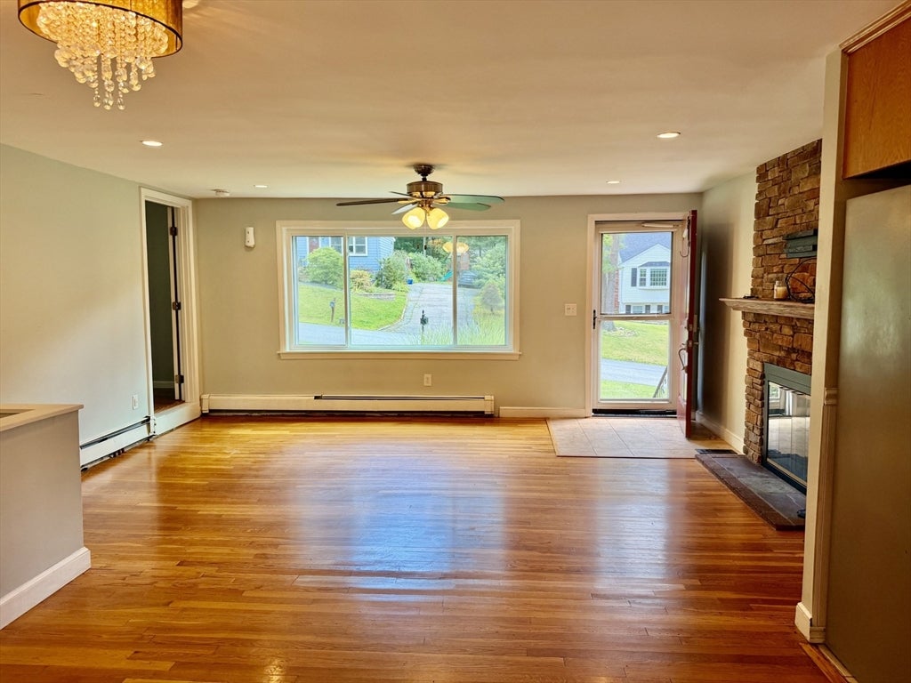 57 Laurel Ln, Bellingham, MA Photo #7