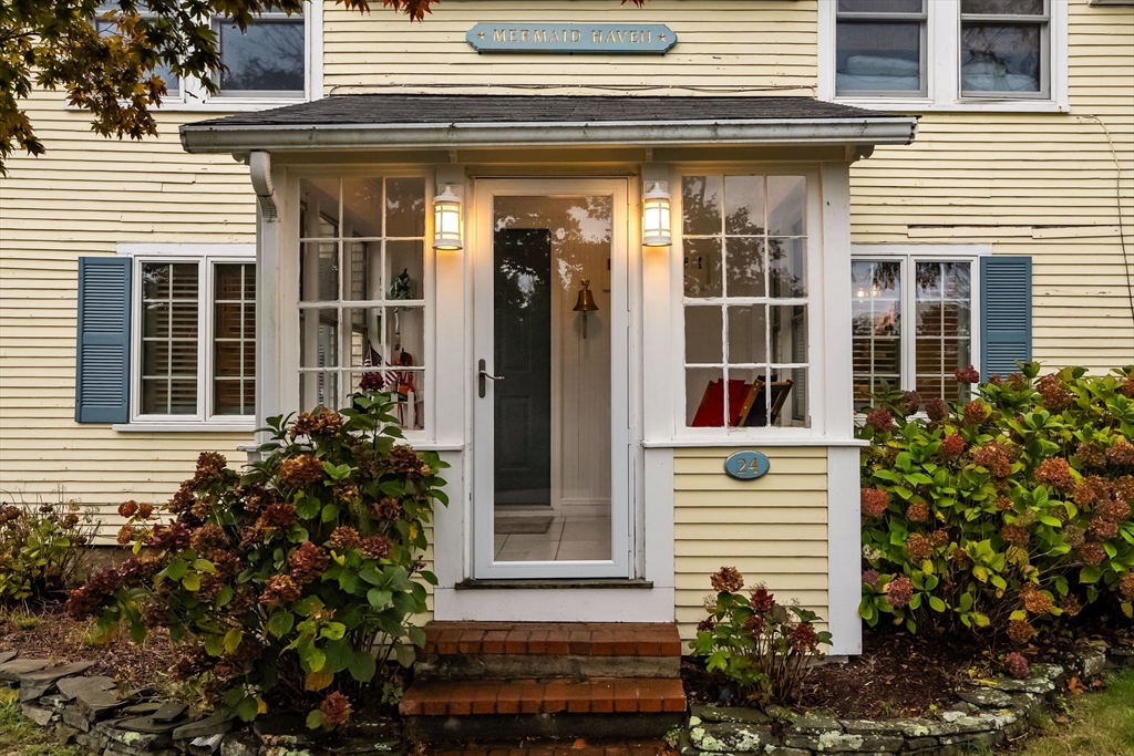 24 Shattuck Pl