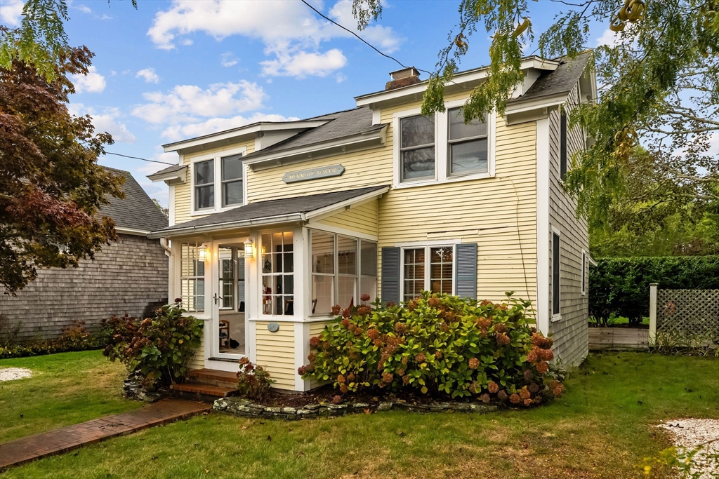 24 Shattuck Pl