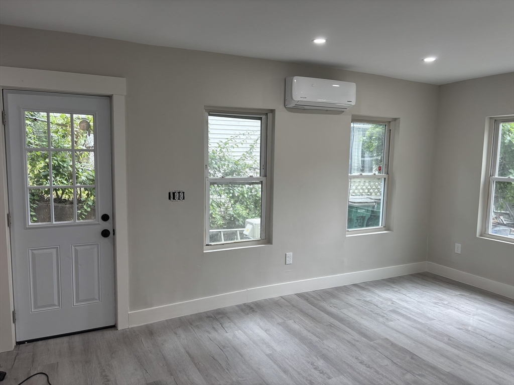 22 Pleasant St