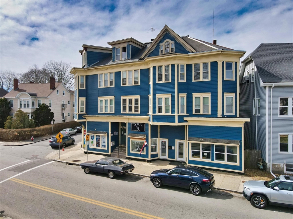 645 County St