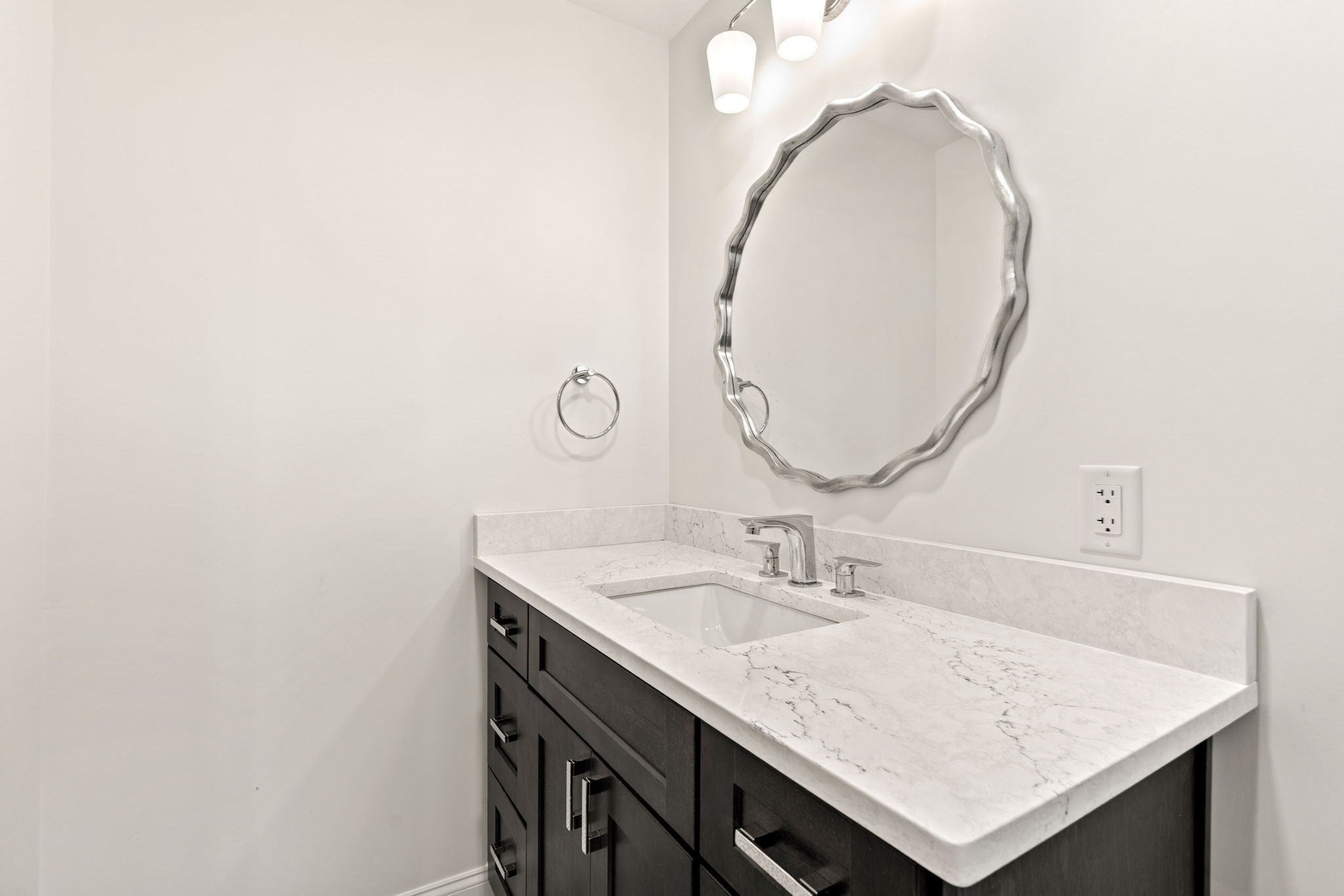 45 Beach Road, Gloucester, MA Photo #13