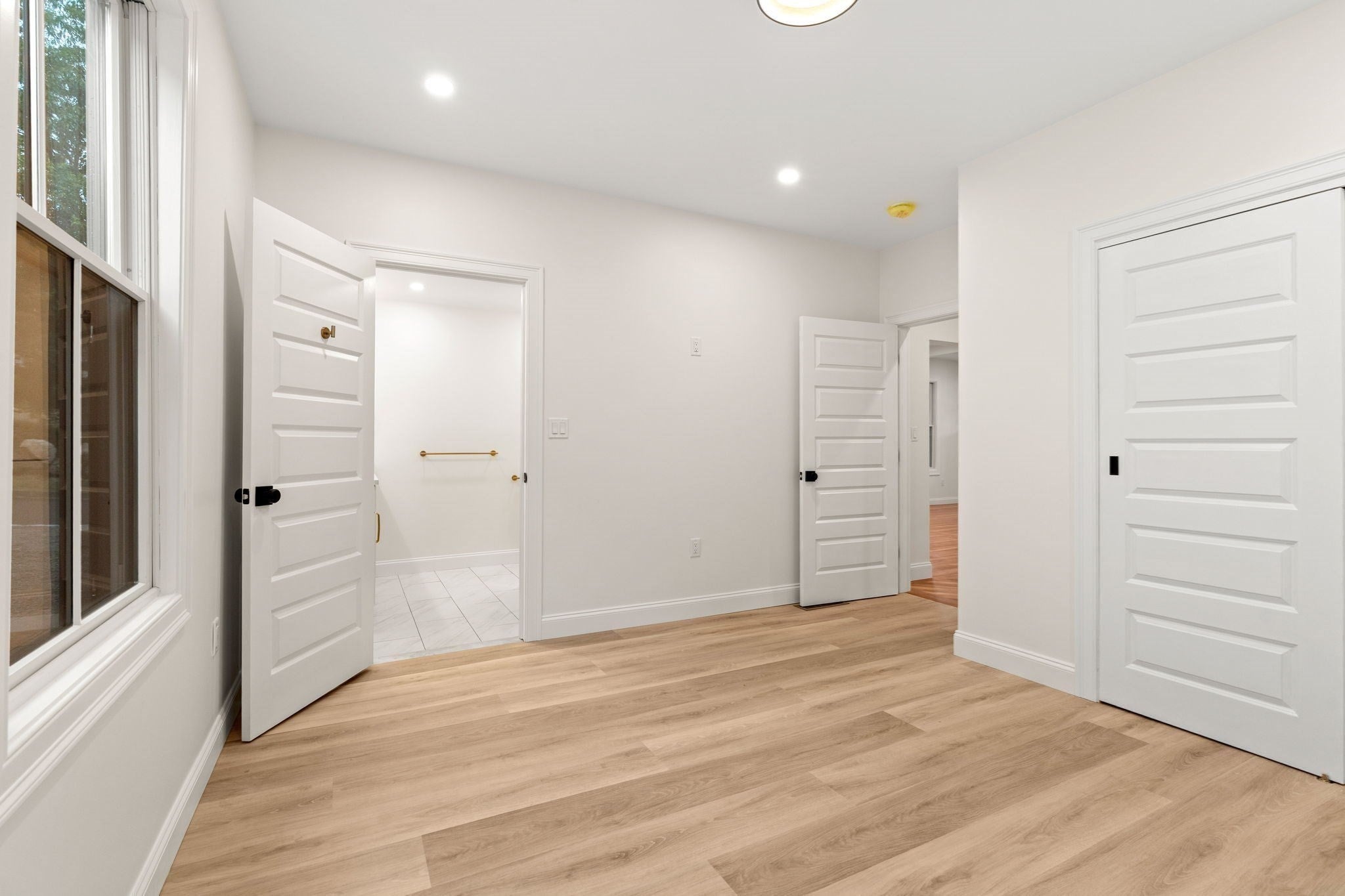 45 Beach Road, Gloucester, MA Photo #16