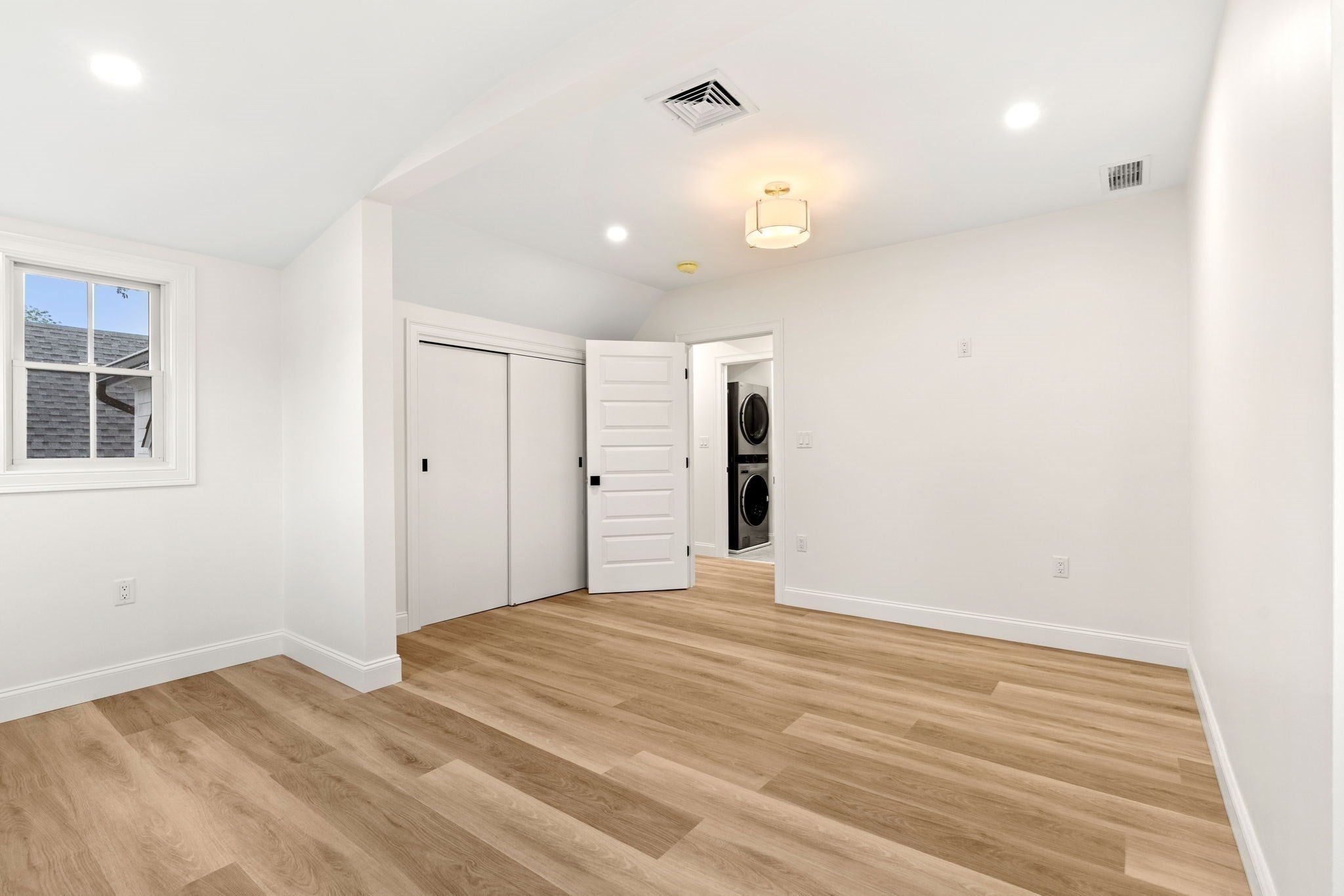 45 Beach Road, Gloucester, MA Photo #31