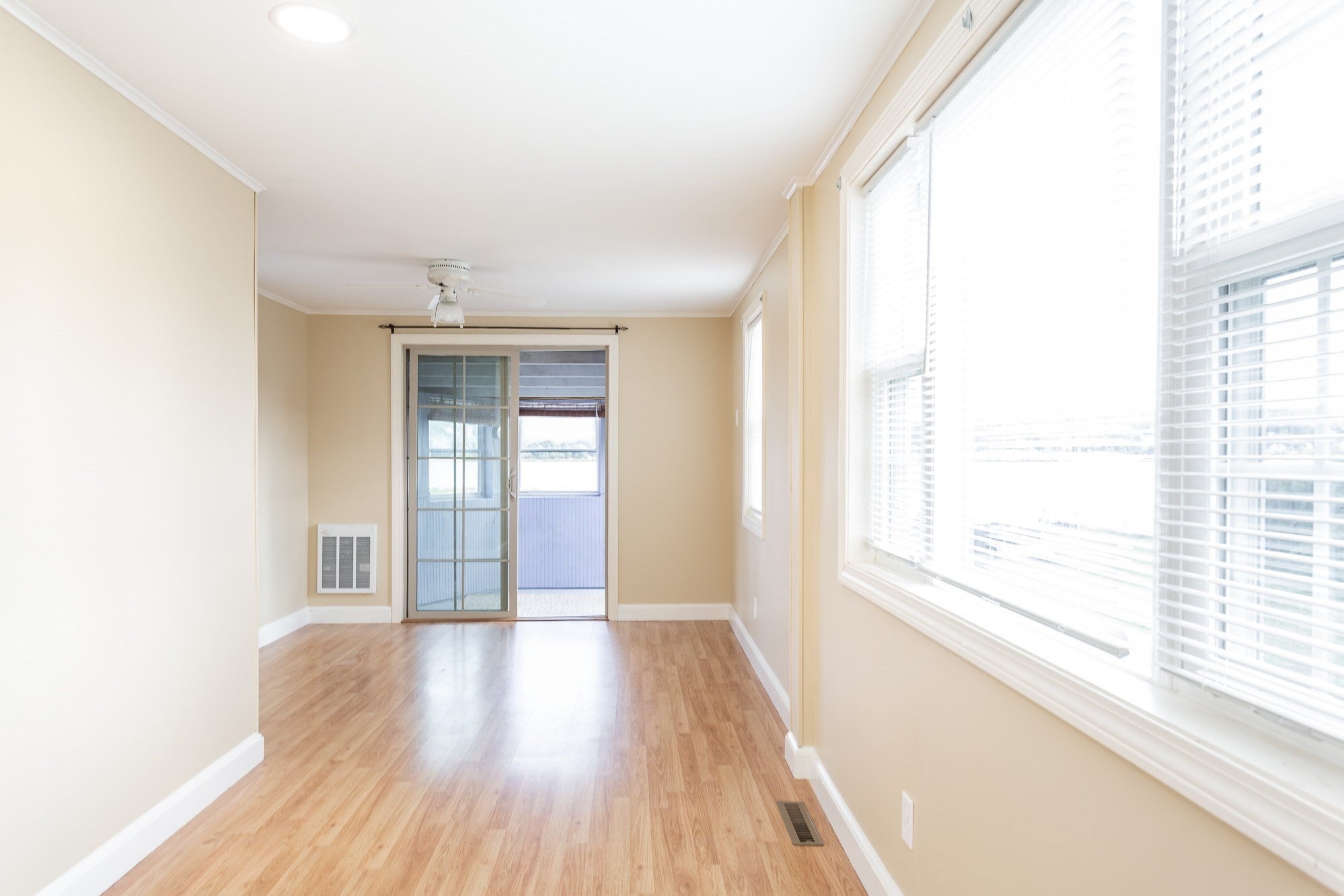 2714 Riverside Avenue, Somerset, MA, 2714 Riverside Avenue, Somerset, MA Photo #17