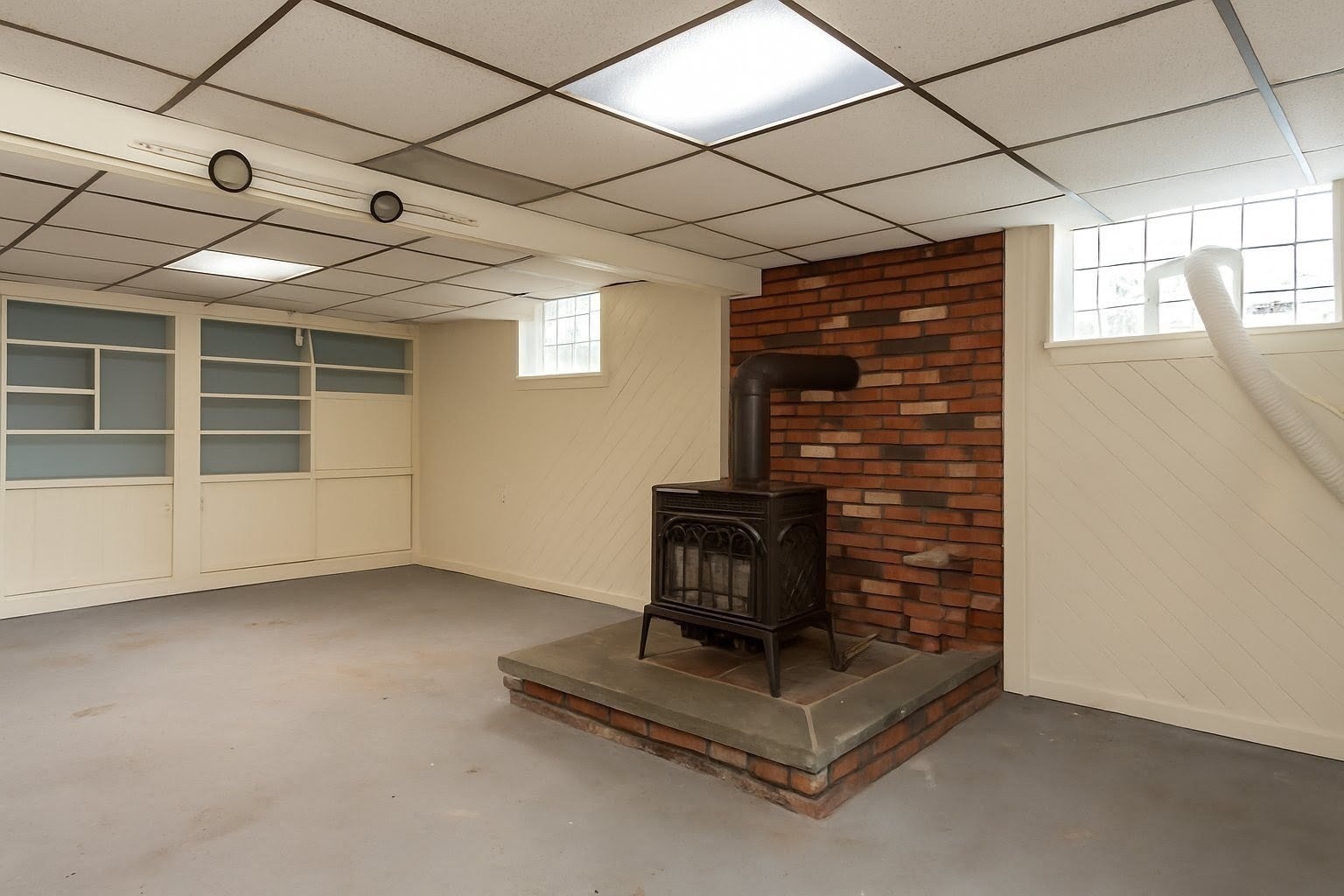 2714 Riverside Avenue, Somerset, MA, 2714 Riverside Avenue, Somerset, MA Photo #28