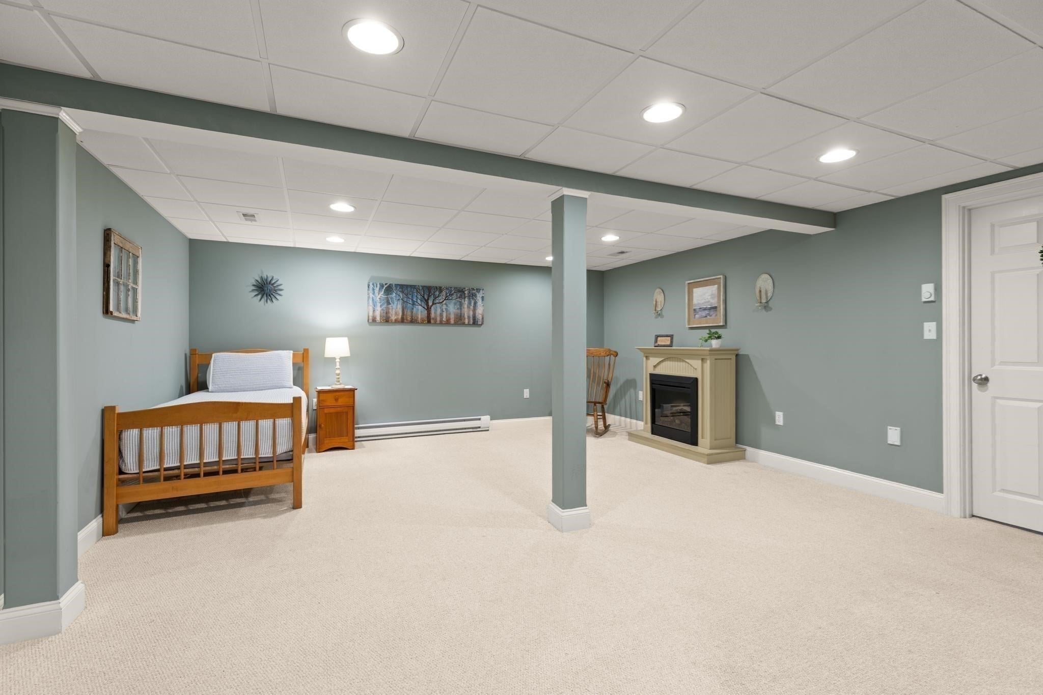 185 Riverside Dr, Wrentham, MA Photo #35