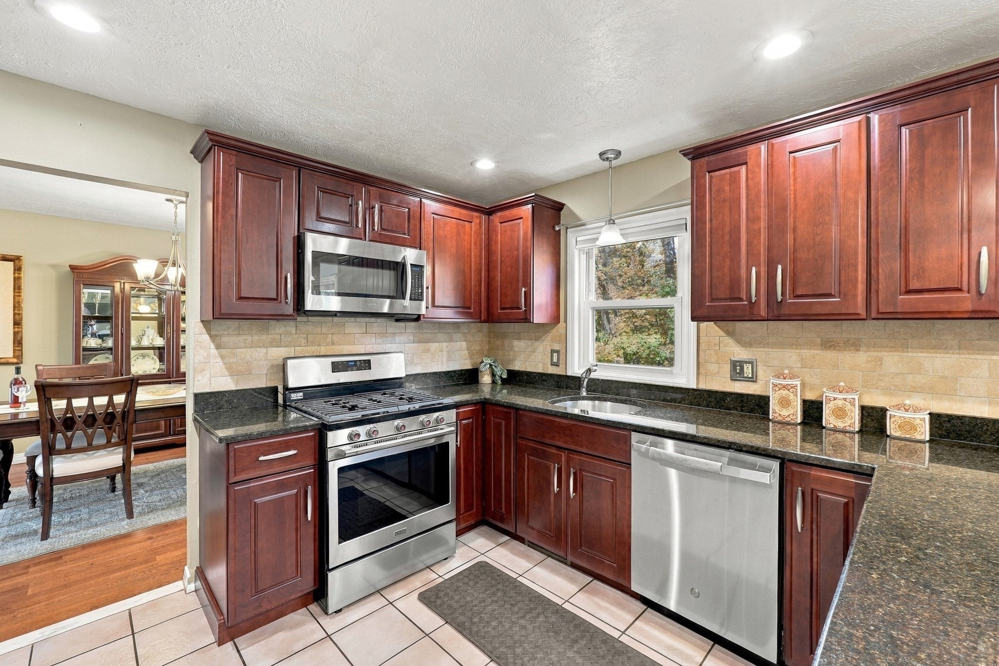 259 Congress St, Milford, MA, 259 Congress St, Milford, MA Photo #3