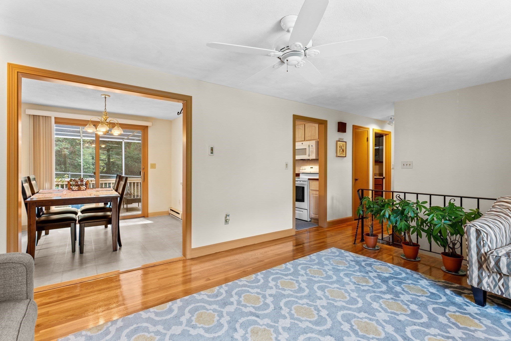 27 Ridge Hill Ave 27