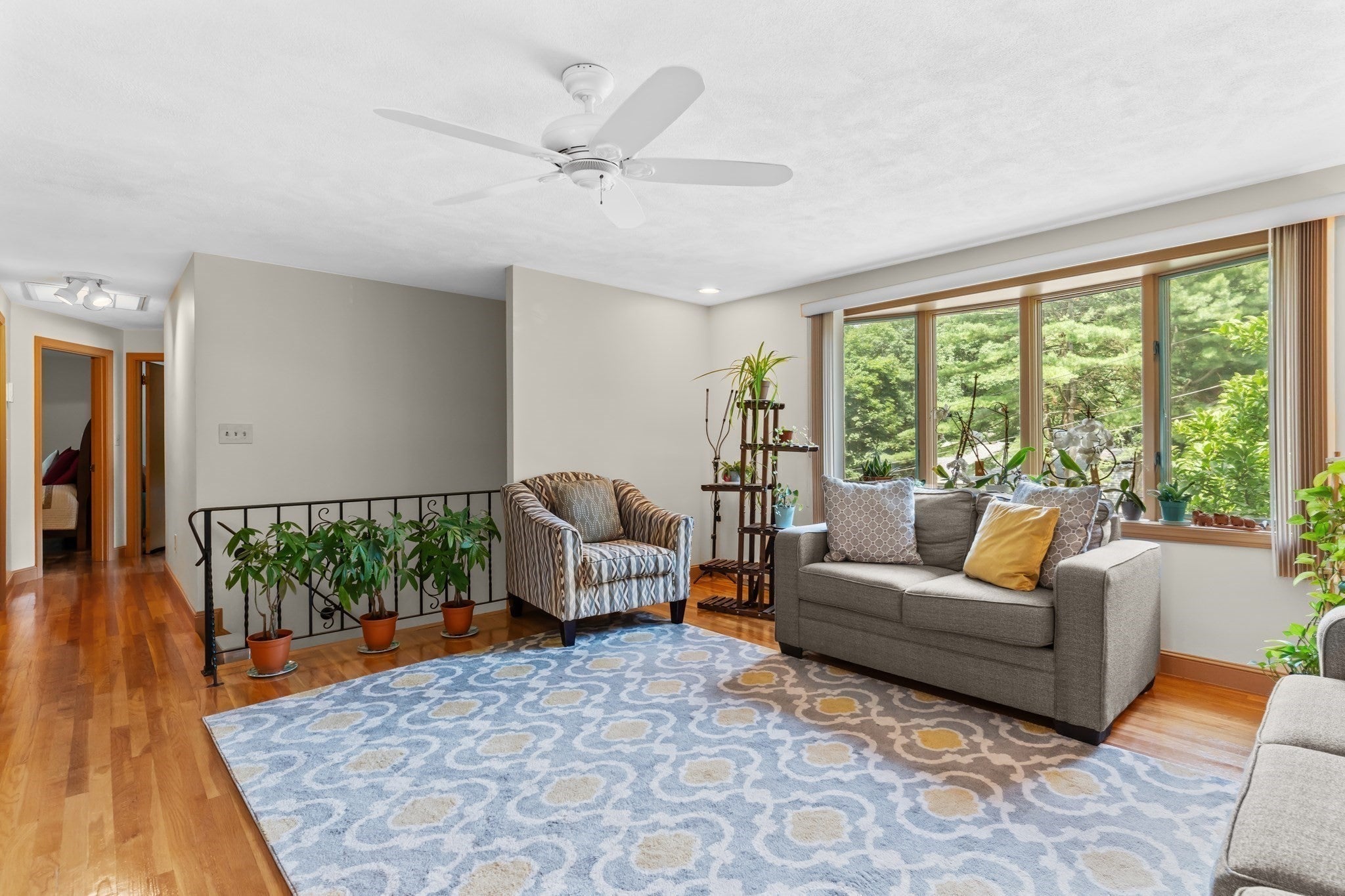 27 Ridge Hill Ave 27