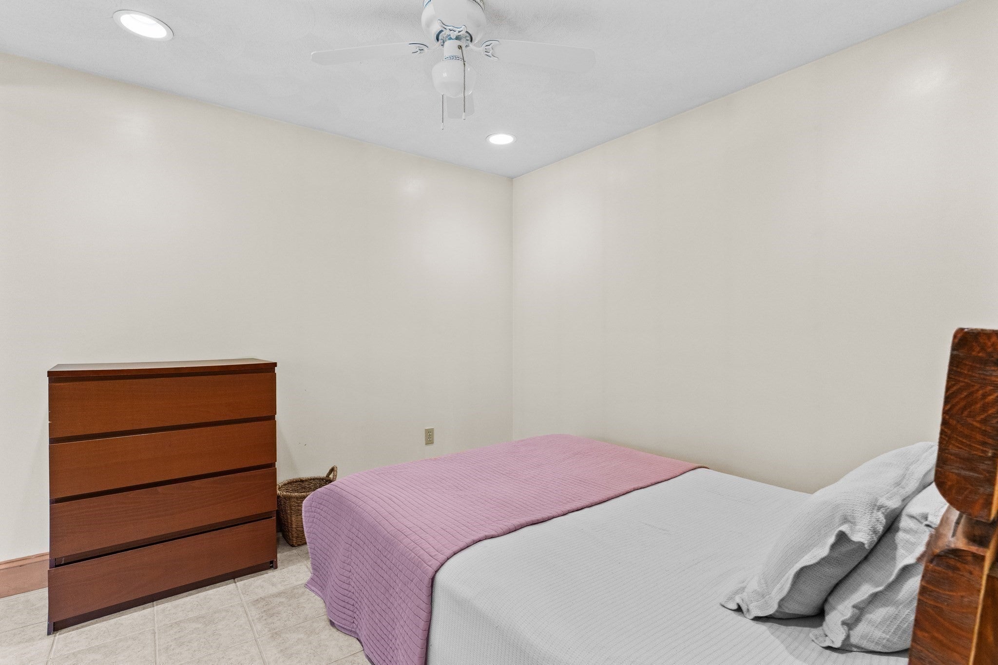 27 Ridge Hill Ave #27, Malden, MA Photo #13