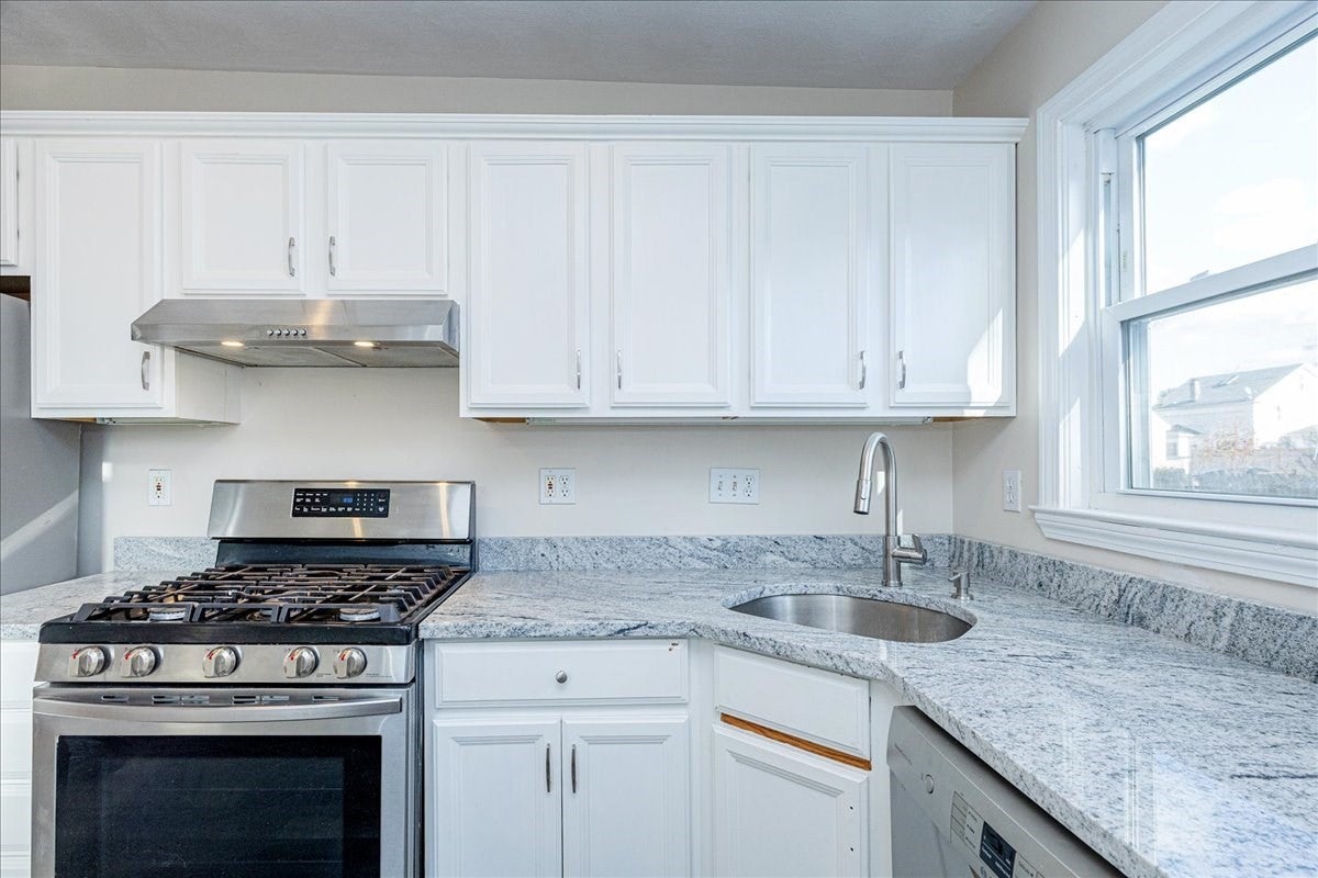 7 Lapham St #7, Medford, MA, 7 Lapham St #7, Medford, MA Photo #13