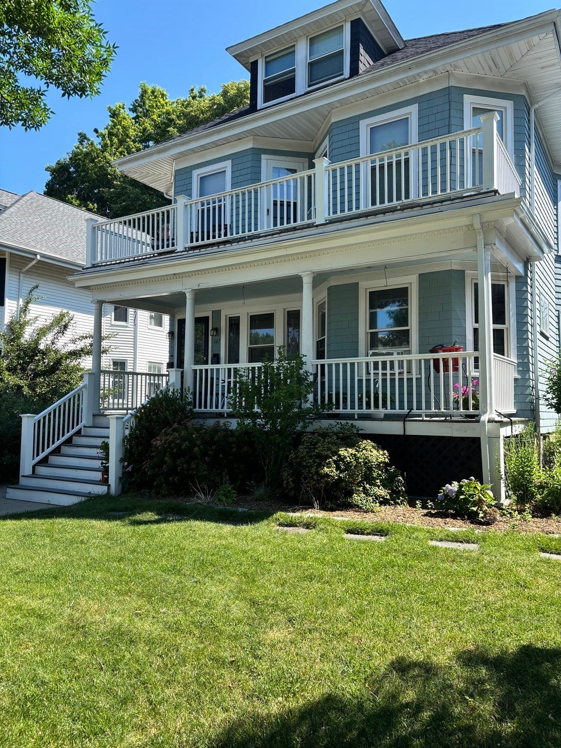 Photo of 147 Manthorne Rd, Boston, MA