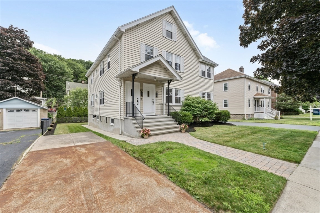 213-215 Main St