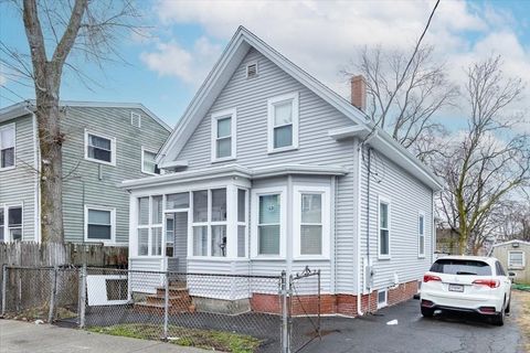 Photo of 10 High Rock St, Lynn, MA 01902 (MLS # 73496761)
