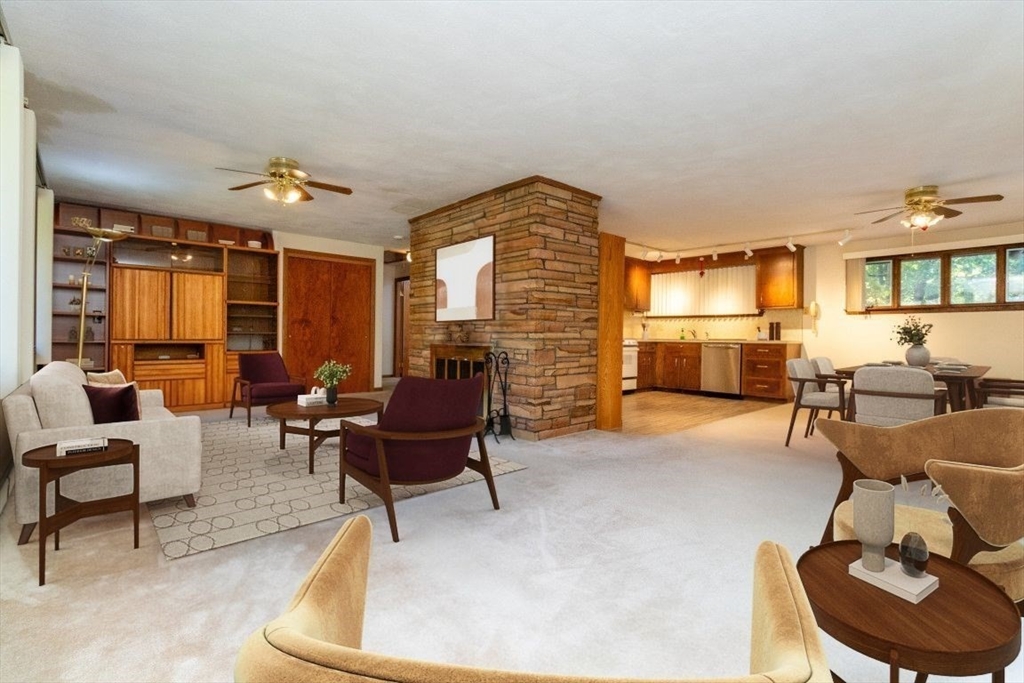 88 Brush Hill Rd