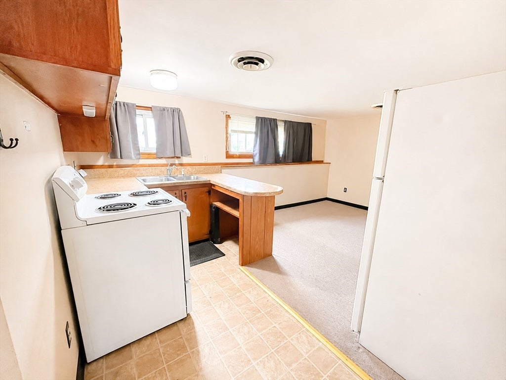 60 Martin St, East Providence, RI, 60 Martin St, East Providence, RI Photo #27