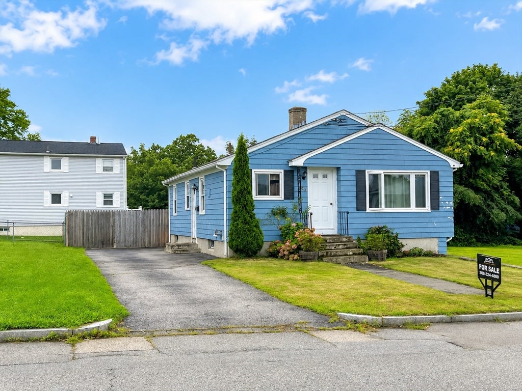60 Martin St, East Providence, RI, 60 Martin St, East Providence, RI Photo #3