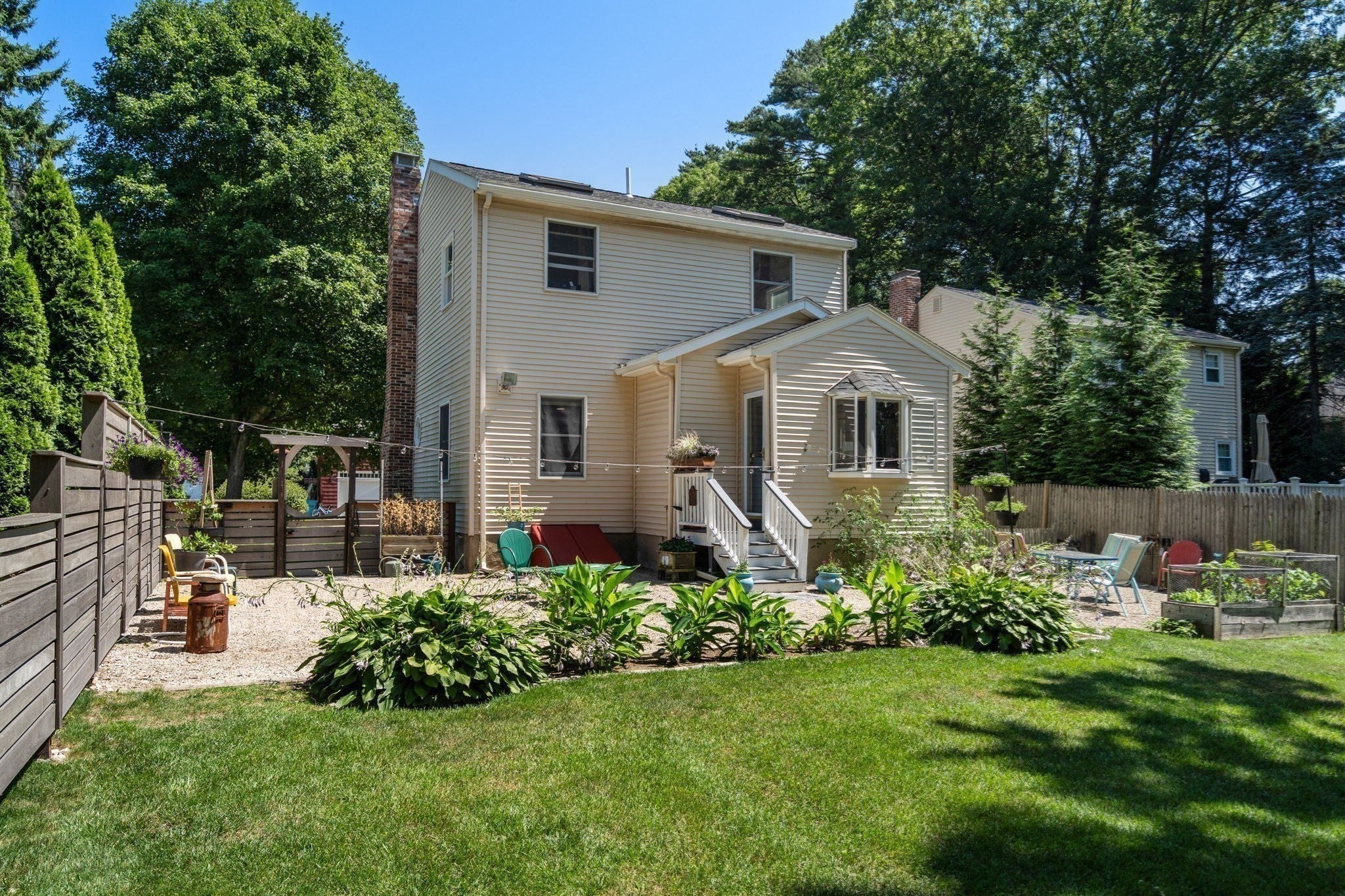 18 Lodge Road