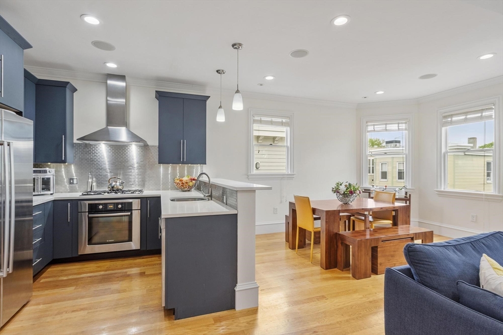 15 Howell St #3, Boston, MA Photo #2