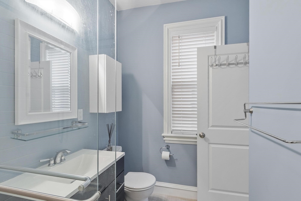 15 Howell St #3, Boston, MA Photo #12