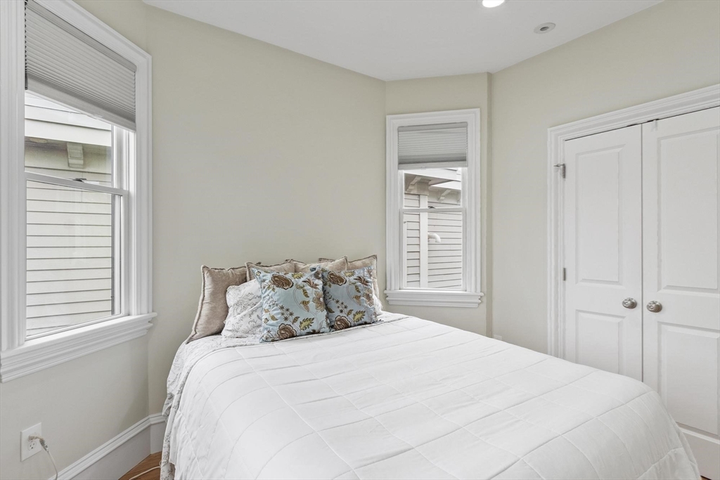 15 Howell St #3, Boston, MA Photo #15