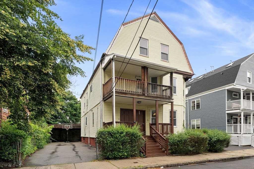 38 Prichard Ave