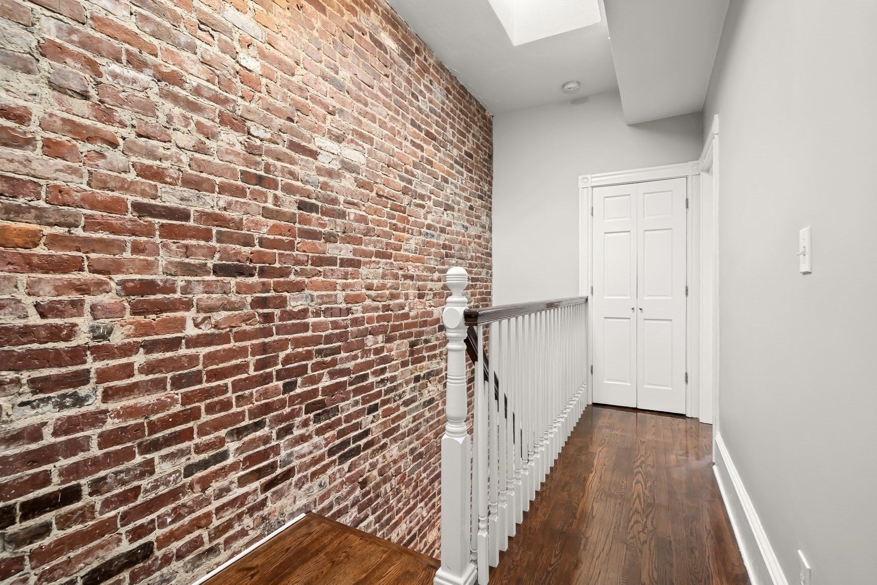 372 Silver St, Boston, MA Photo #12