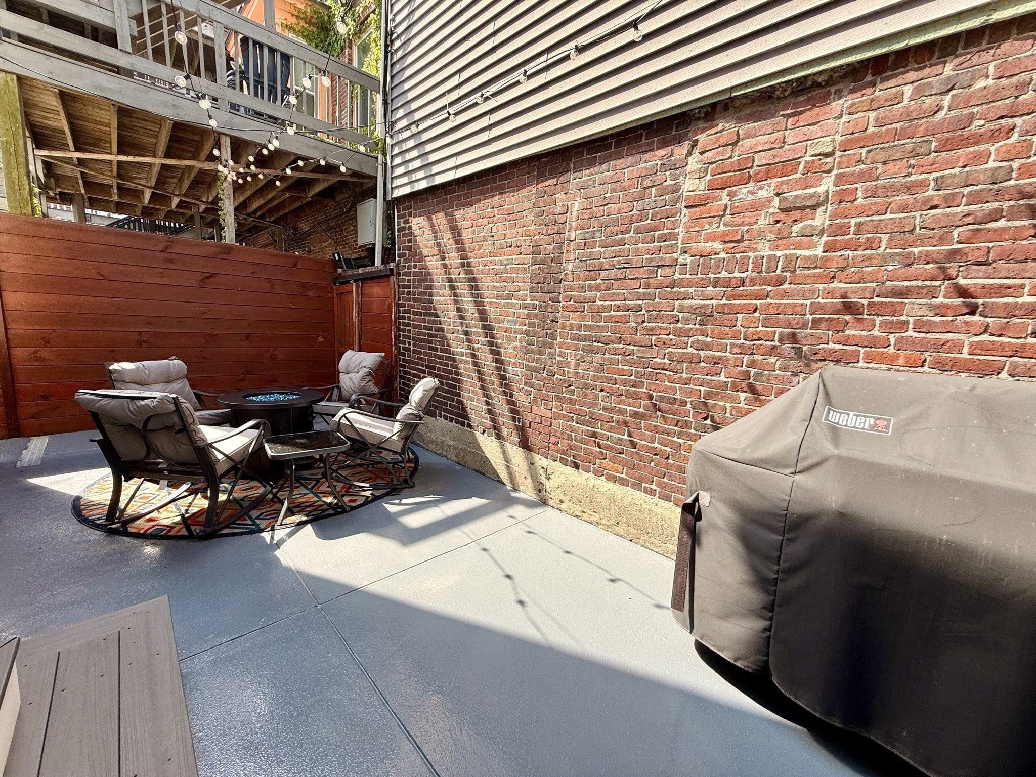 372 Silver St, Boston, MA Photo #19