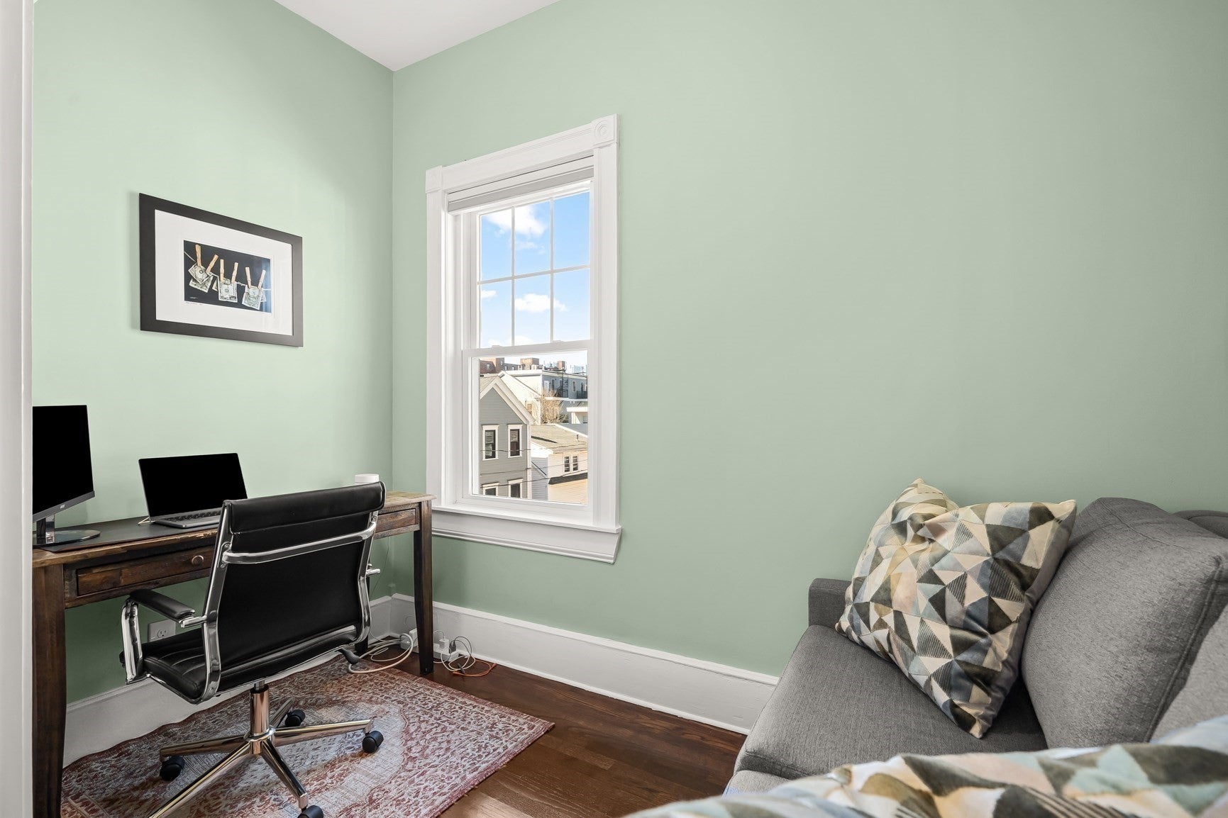 372 Silver St, Boston, MA Photo #18