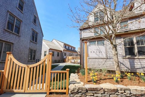 6 N Beach St 6 Nantucket MA 02554