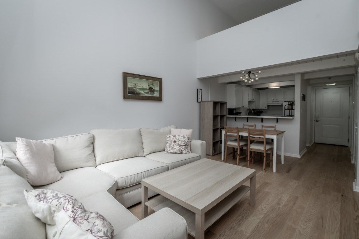 993 Massachusetts Ave #206, Arlington, MA Photo #6
