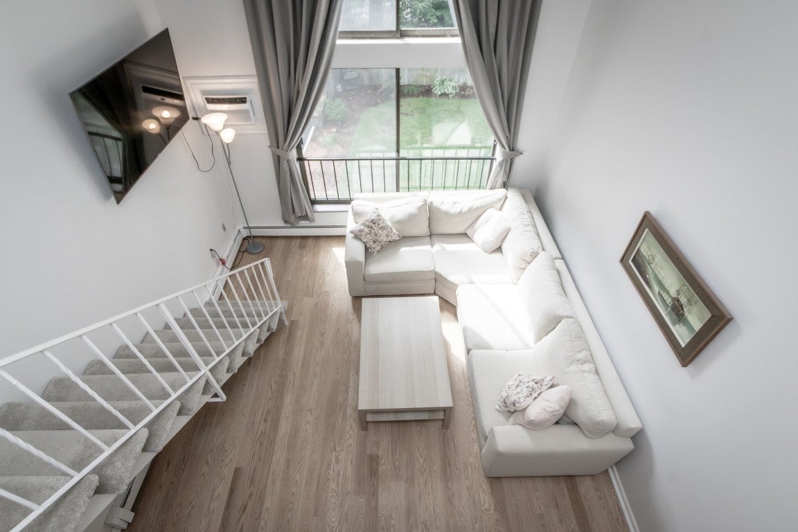 993 Massachusetts Ave #206, Arlington, MA Photo #3
