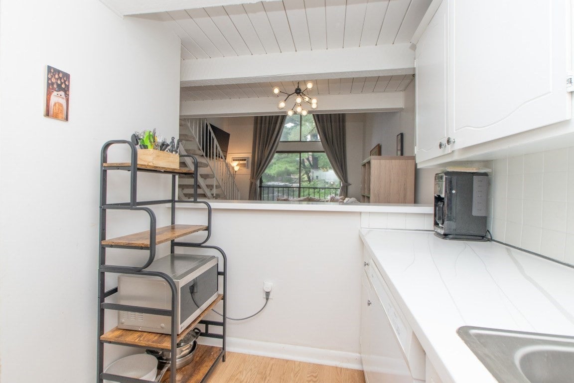 993 Massachusetts Ave #206, Arlington, MA Photo #14