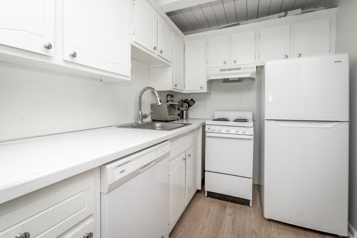 993 Massachusetts Ave #206, Arlington, MA Photo #15