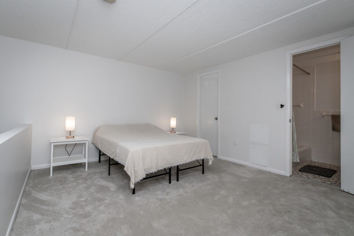 993 Massachusetts Ave #206, Arlington, MA Photo #18