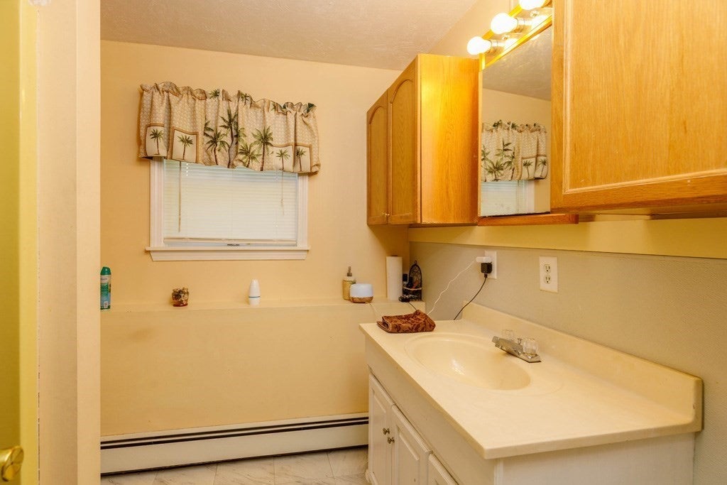 41 Korsholm Avenue, Gardner, MA, 41 Korsholm Avenue, Gardner, MA Photo #14