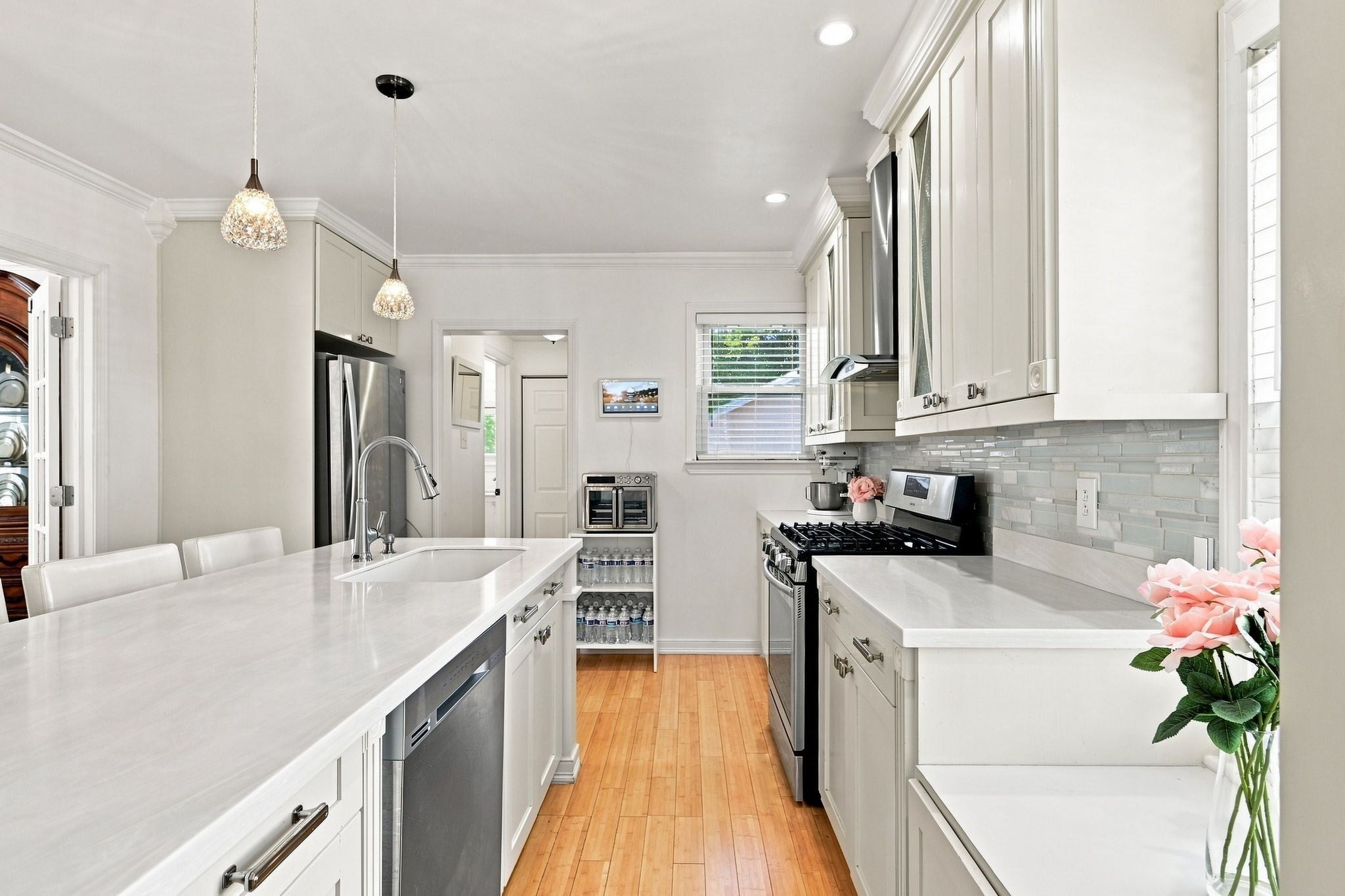 27 Elm St, Ludlow, MA Photo #16