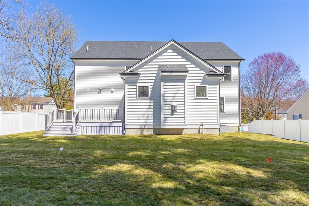 Natick, Massachusetts 01760, United States, 5 Bedrooms Bedrooms, ,5 BathroomsBathrooms,Residential,Active,155580
