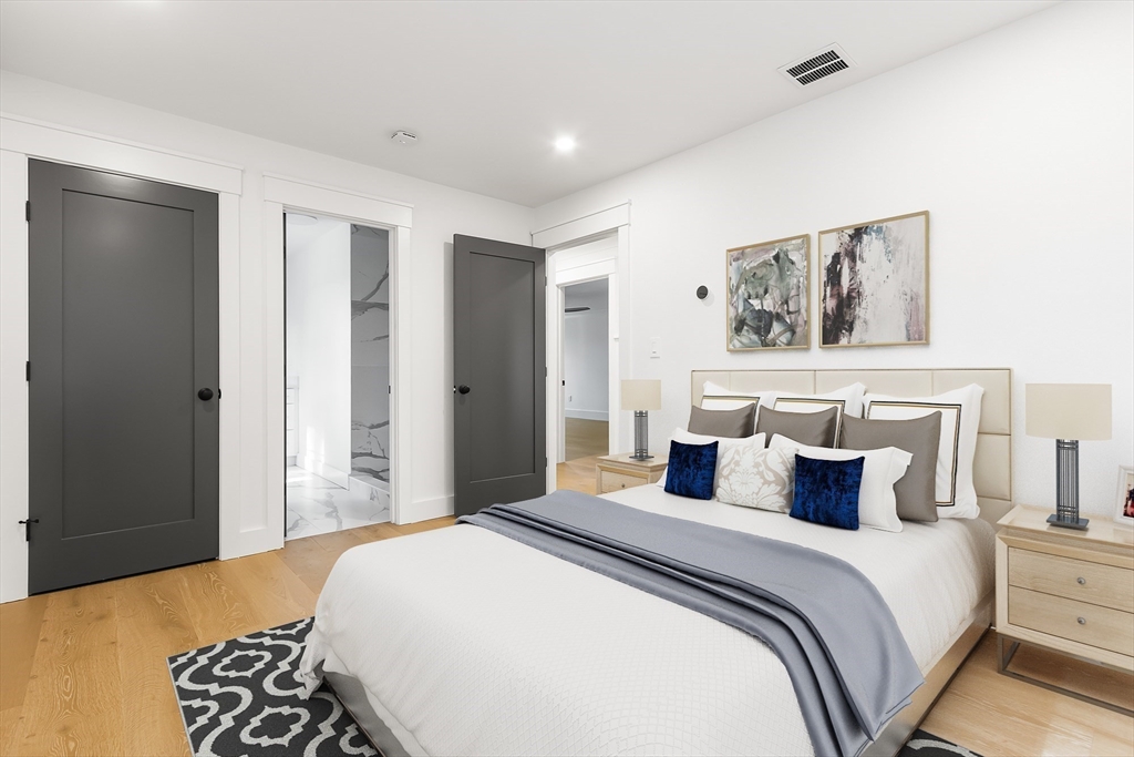 Natick, Massachusetts 01760, United States, 5 Bedrooms Bedrooms, ,5 BathroomsBathrooms,Residential,Active,155580