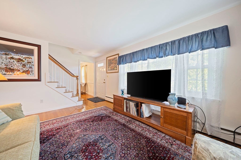 10 Curtis Cir, Canton, MA, 10 Curtis Cir, Canton, MA Photo #15