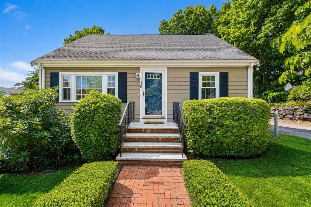 10 Curtis Cir, Canton, MA, 10 Curtis Cir, Canton, MA Photo #1