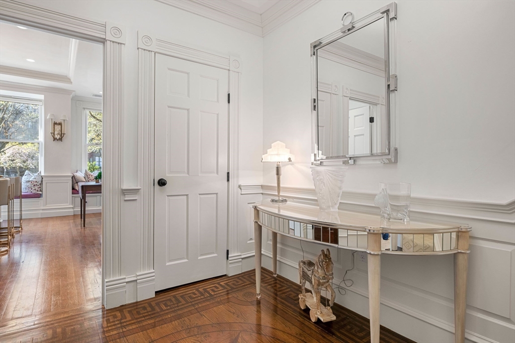 36 Commonwealth Ave 1